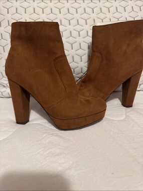 Mossimo Supply Co. Tan Suede Platform Ankle Boots
